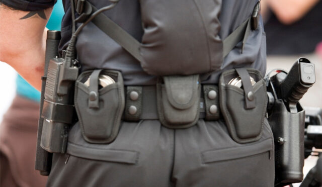 Silah Taşıma Konforu: Tabanca Kemerleri ve Kullanımı