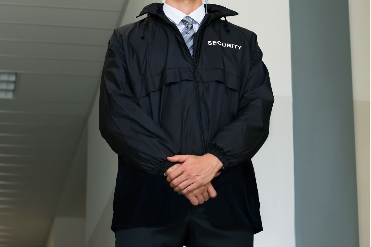 Güvenlik Görevlisi İçin Rahat ve Dayanıklı Bot Seçimi