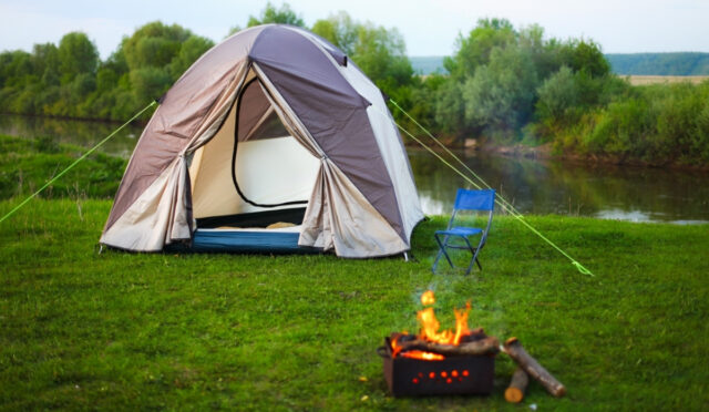 Kamp Çadırı Seçerken Bilmeniz Gerekenler: Pratik Rehber