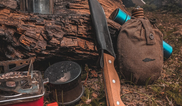 Kamp Malzemeleri: Doğada Hayatta Kalmanın Temel İlkeleri