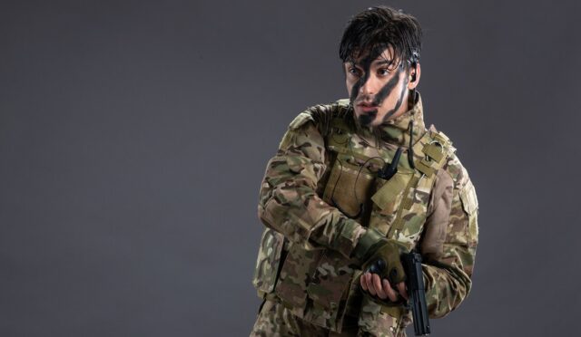 Taktik Giyimde Dayanıklılık Testi: Gerçekten Ne Kadar Sağlam?